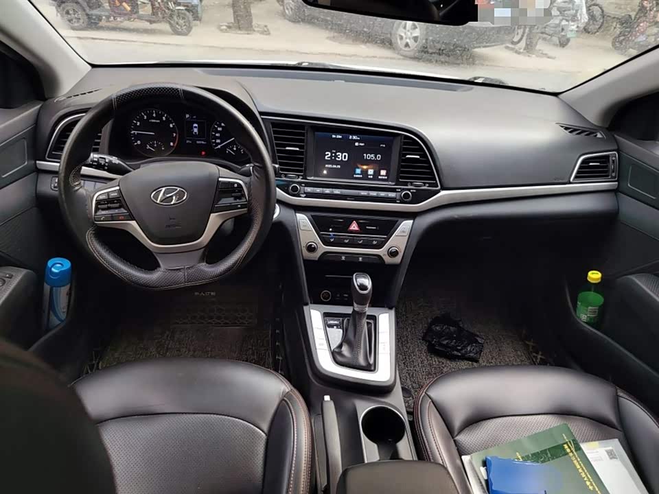 Hyundai Lead