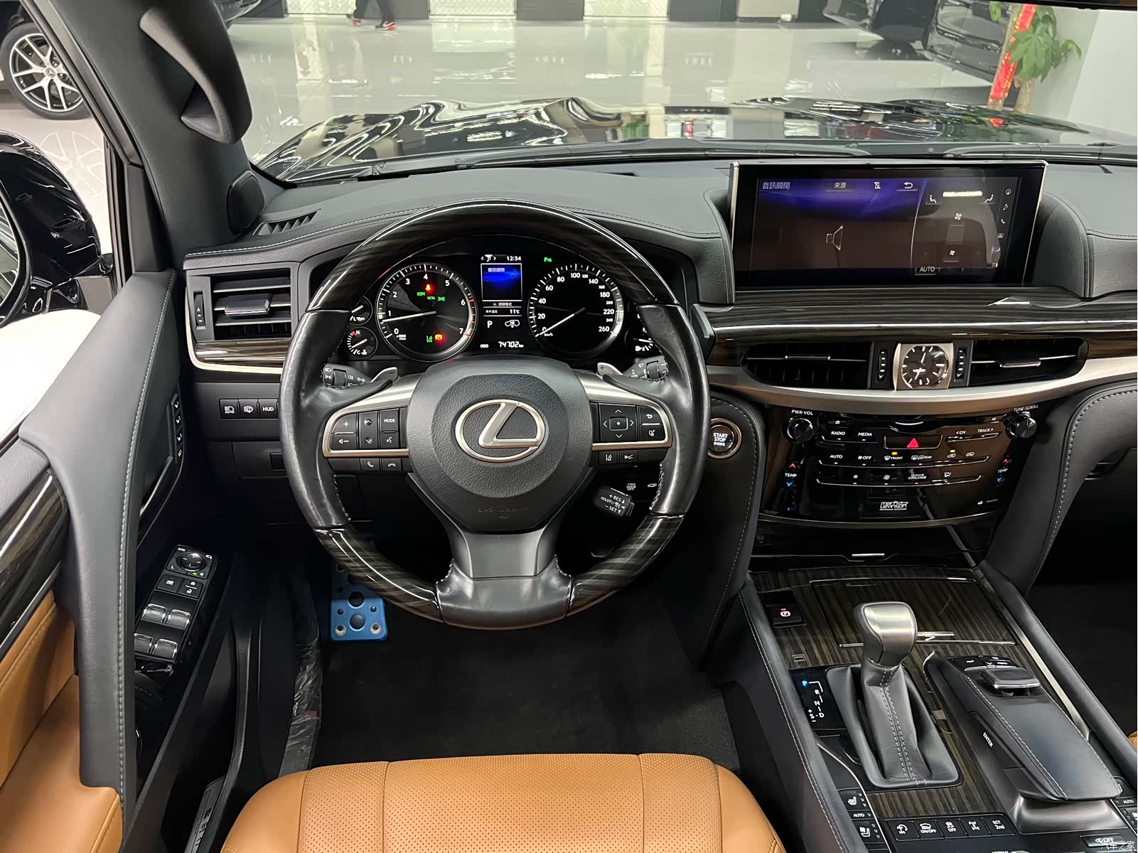 Lexus LX, 2022 18