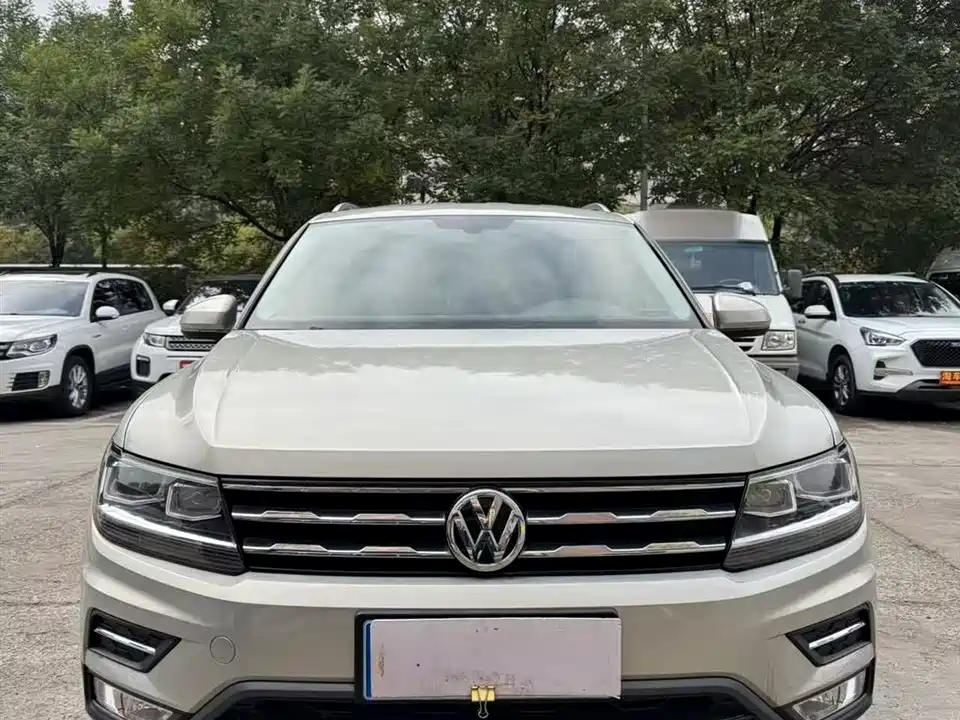 Volkswagen Tiguan L