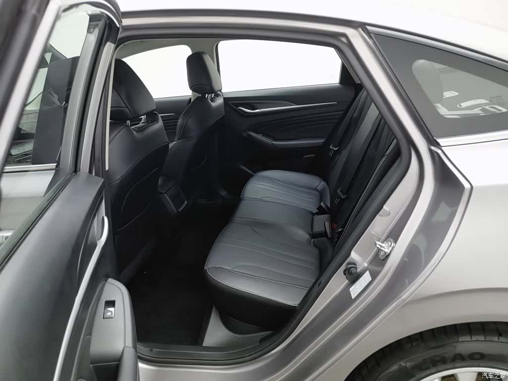Changan Eado, 2021 15