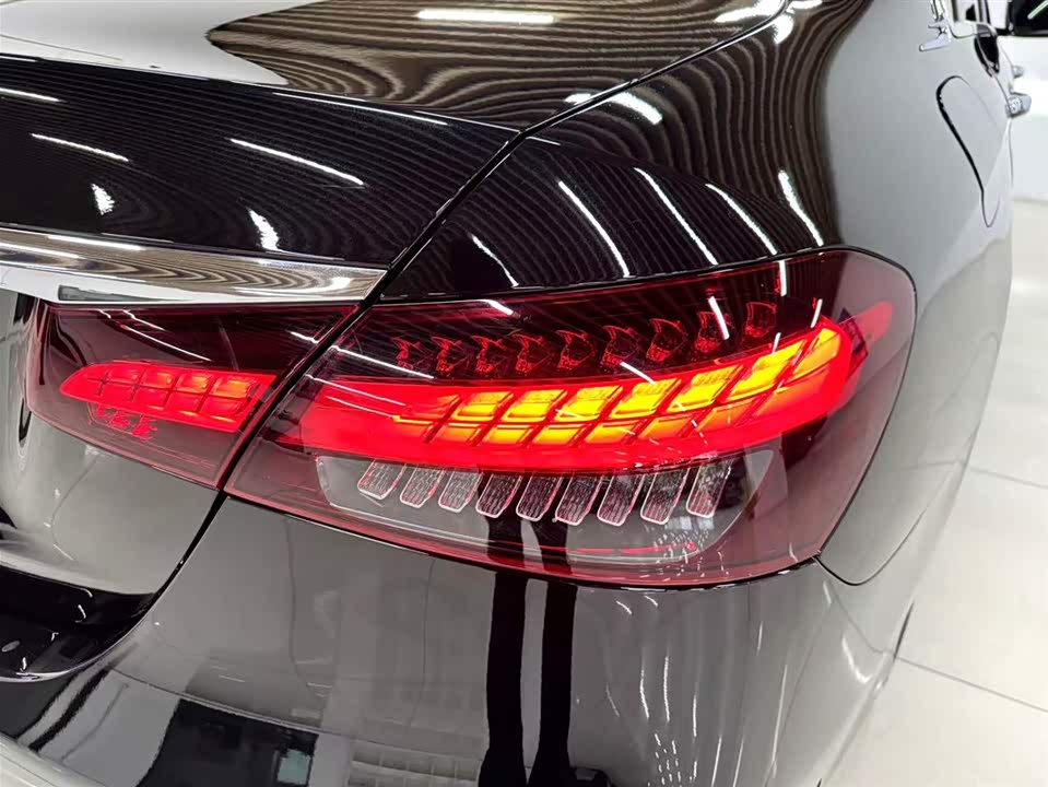 Mercedes-Benz E-class Mercedes-Benz E-class