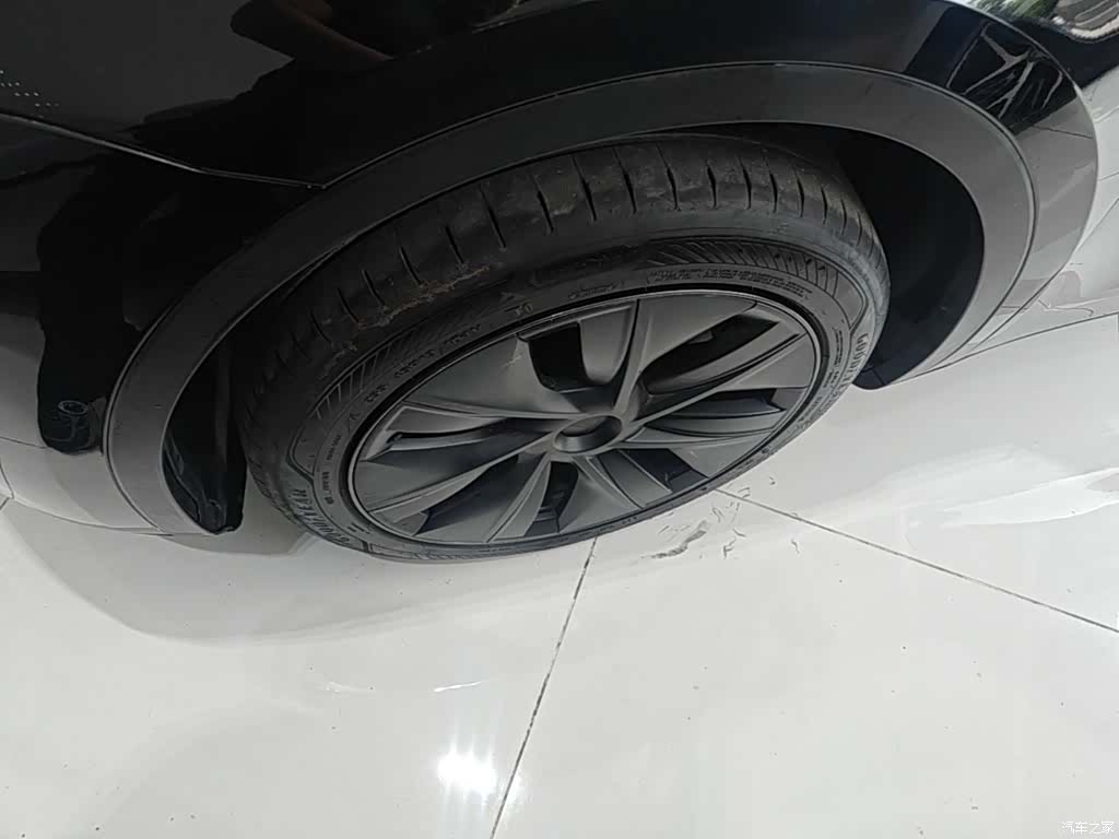 Tesla Model Y, 2024 25