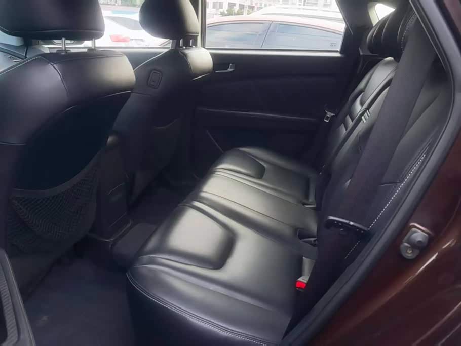 Luxgen Excellent 6 SUV