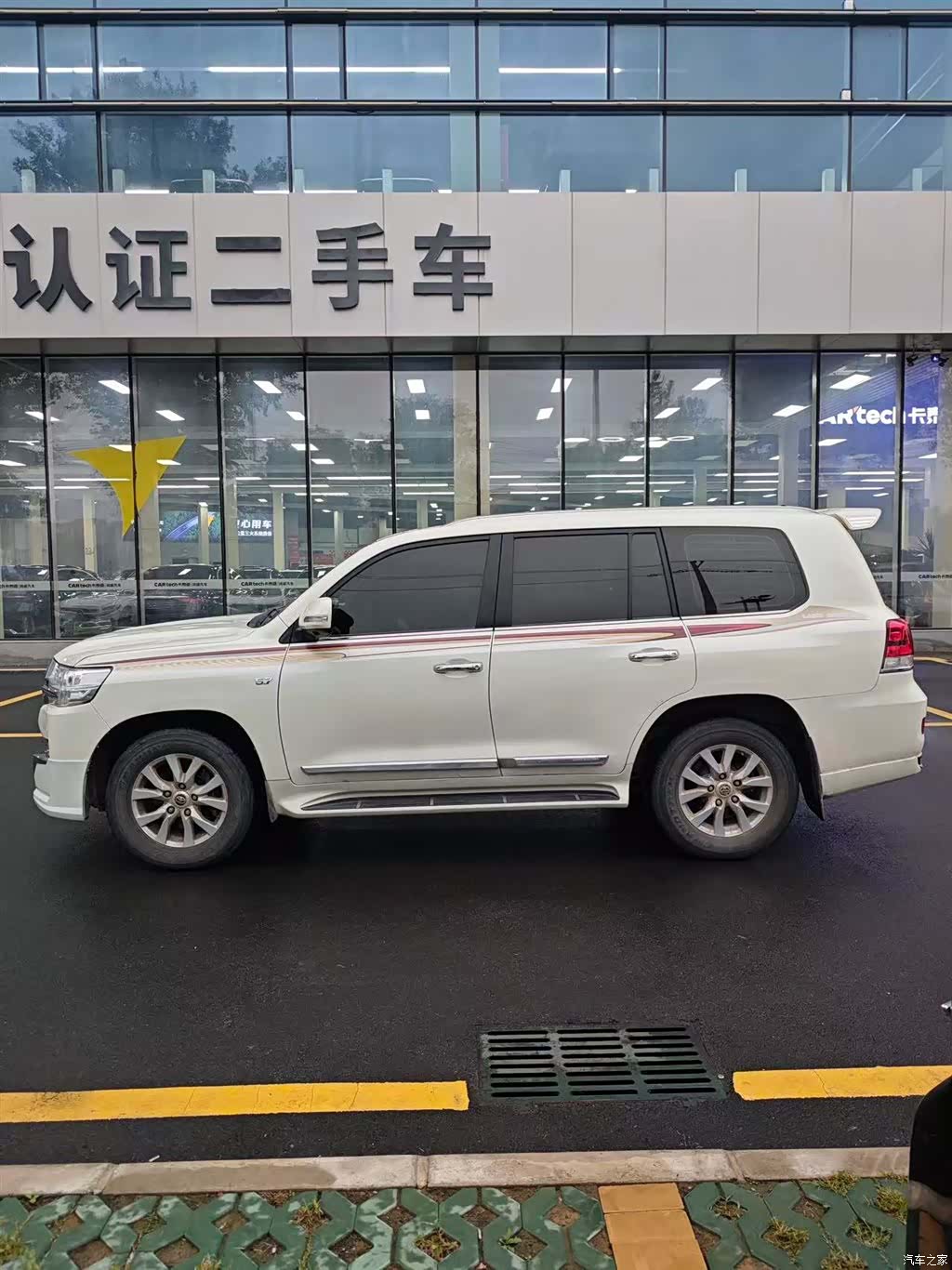 Toyota Land Cruiser, 2019 все фото