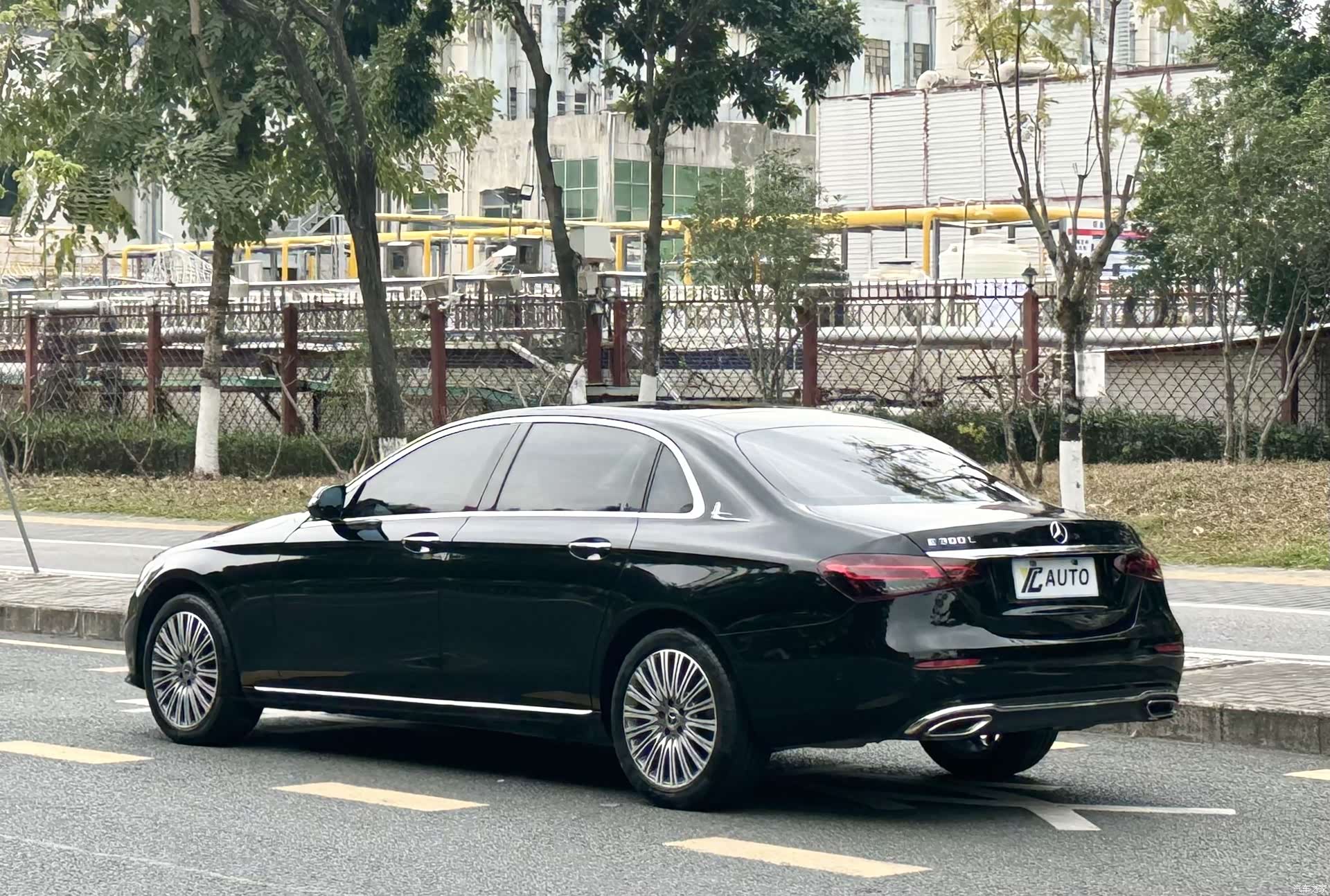 Mercedes-Benz E-Class, 2022 6