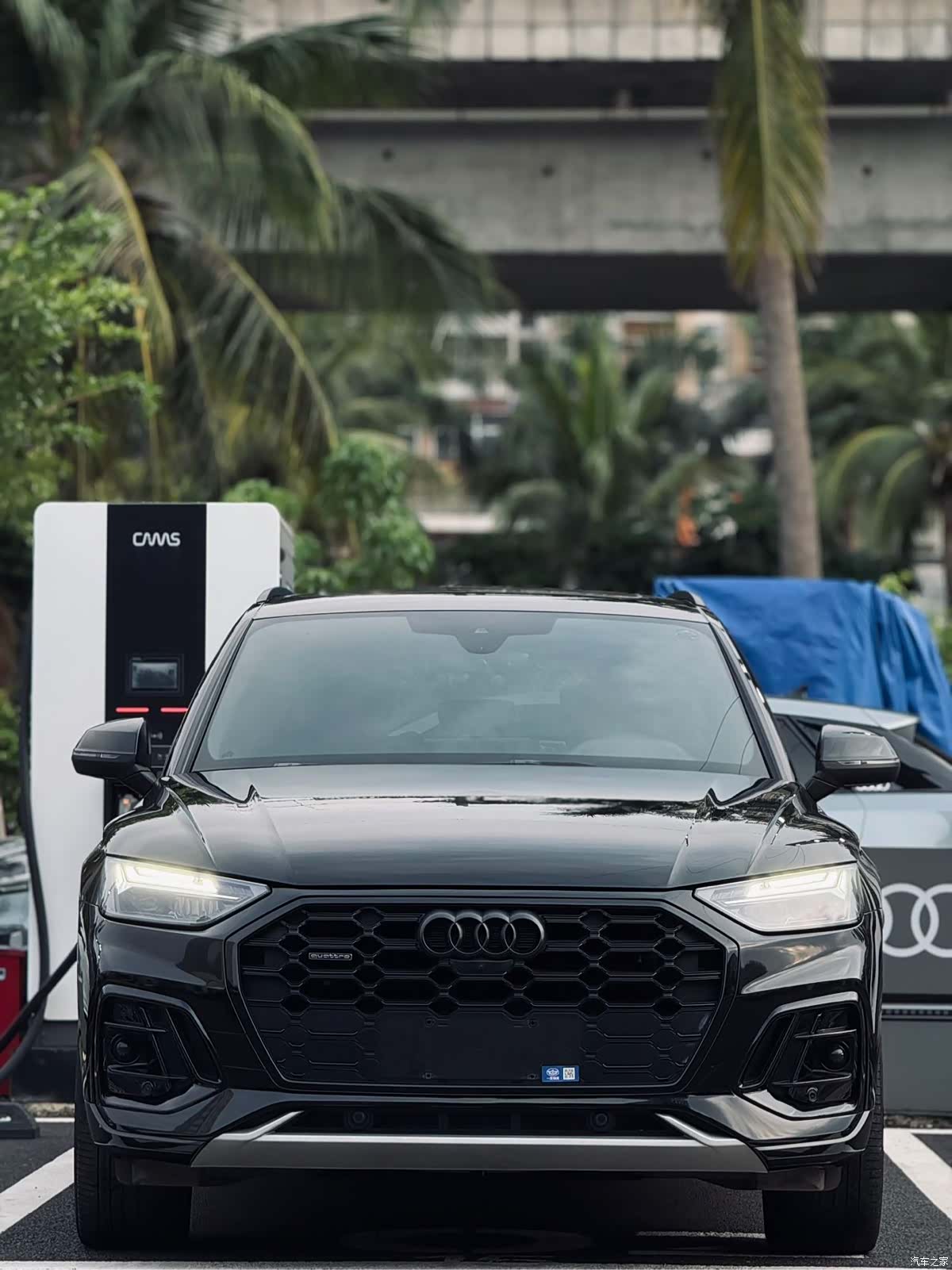 Audi Q5L, 2025 4
