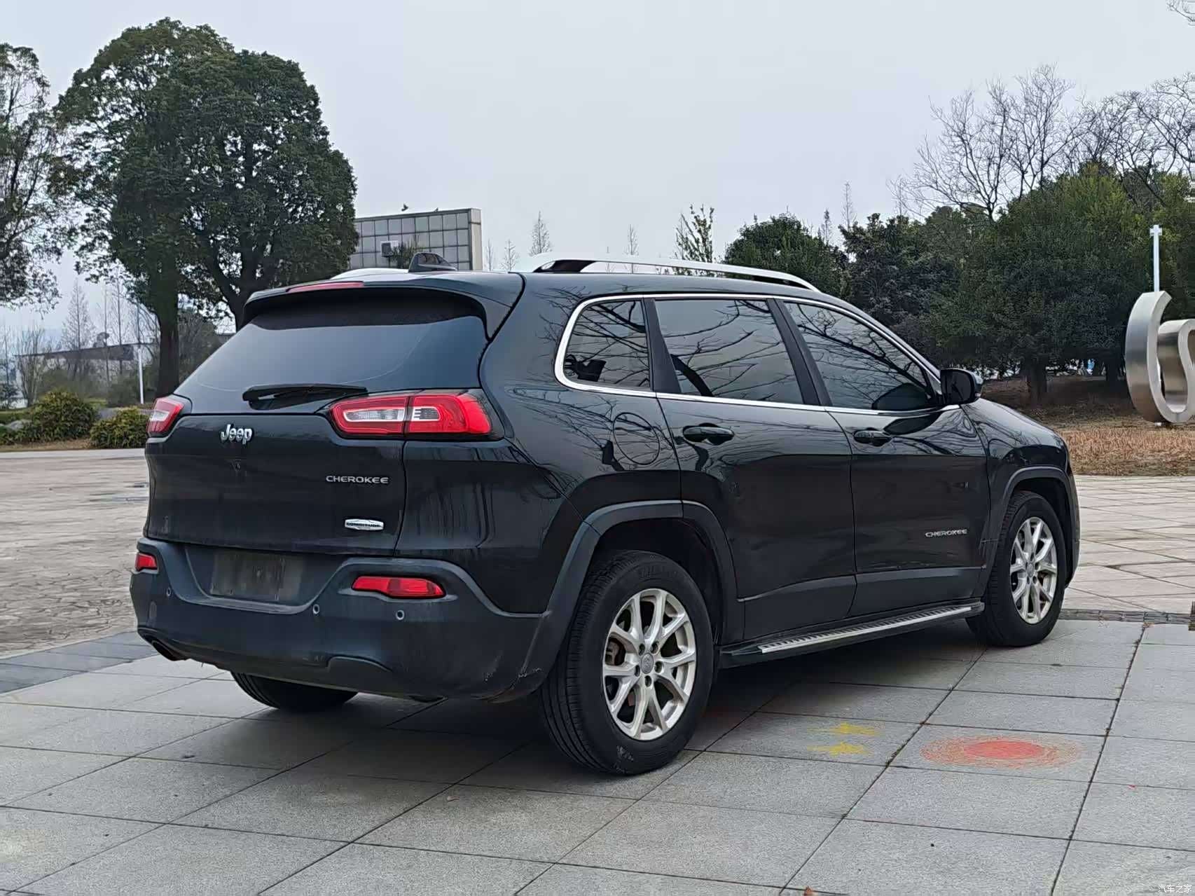 Jeep Cherokee, 2016 все фото