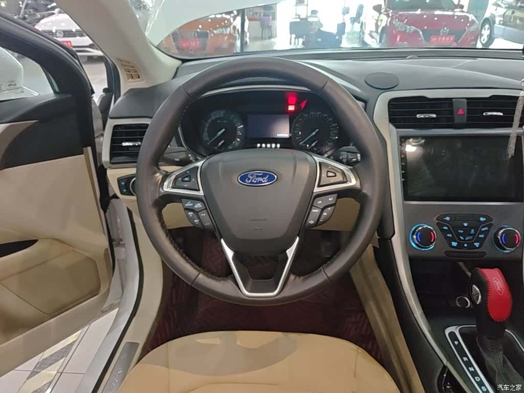 Ford Mondeo, 2014 11