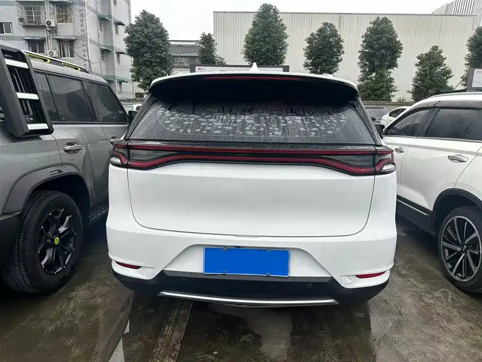 BYD Tang