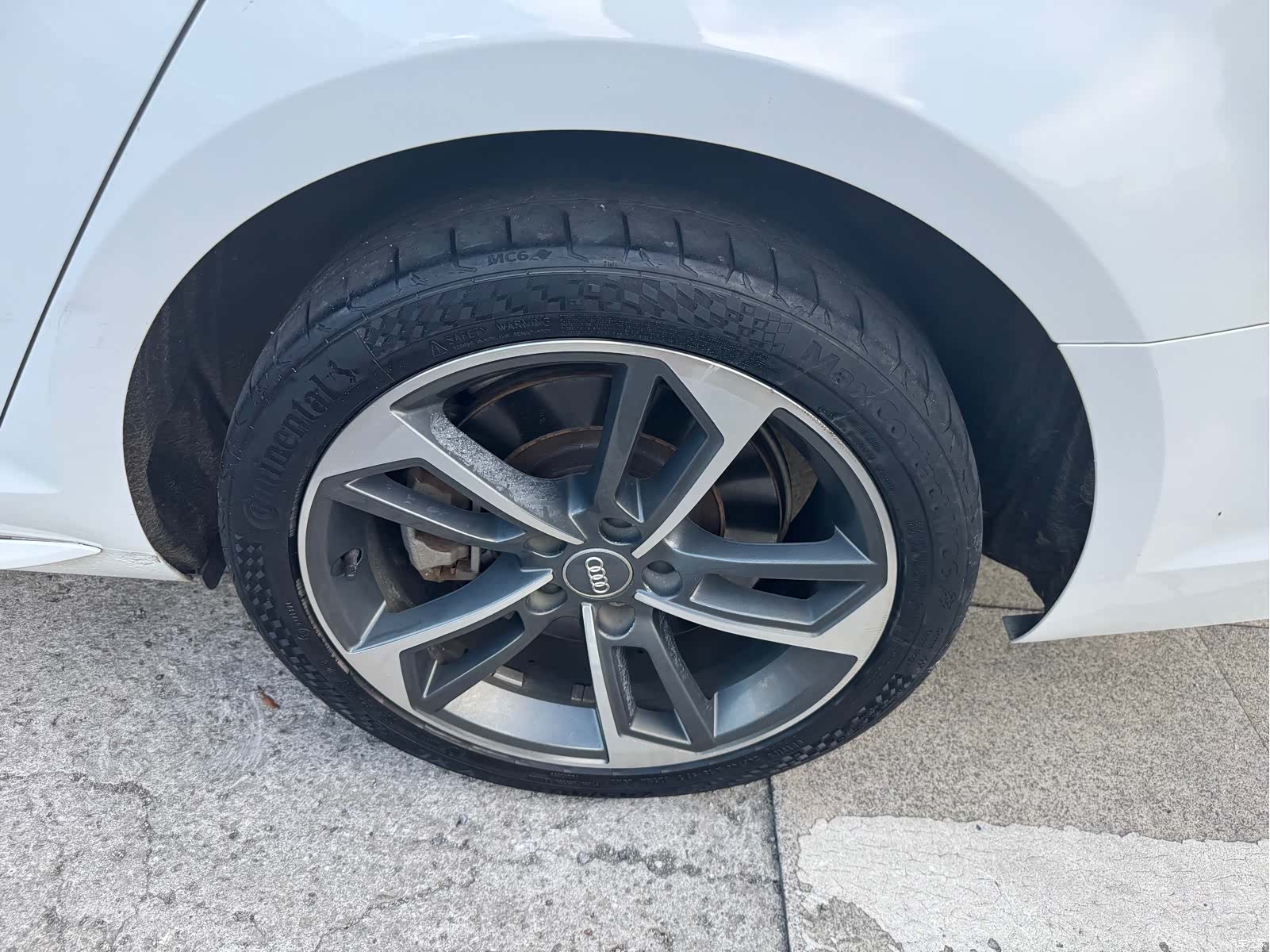 Audi A4L, 2017 16