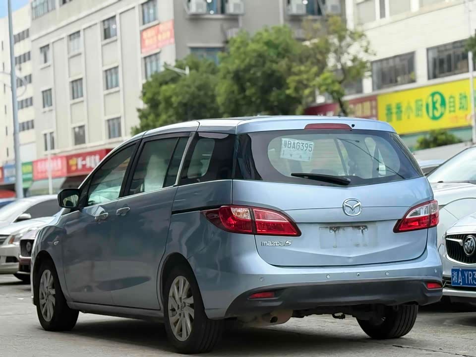 Mazda 5