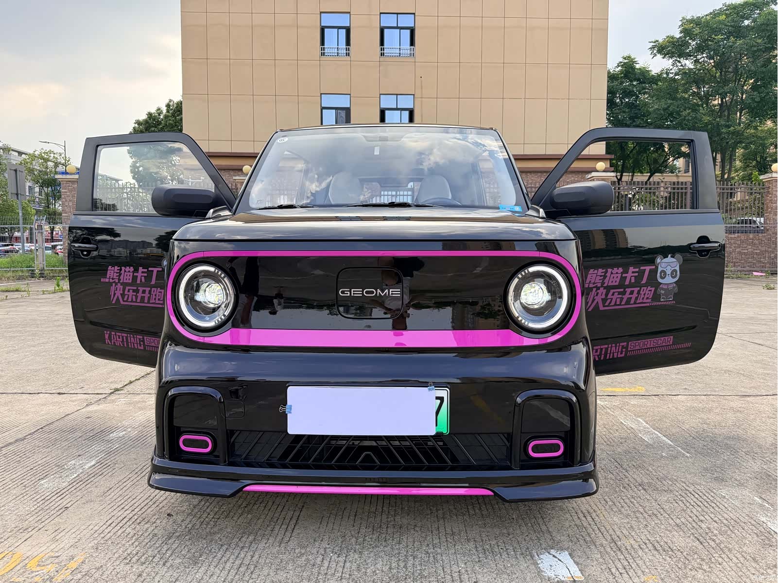 Geely Panda, 2025 20
