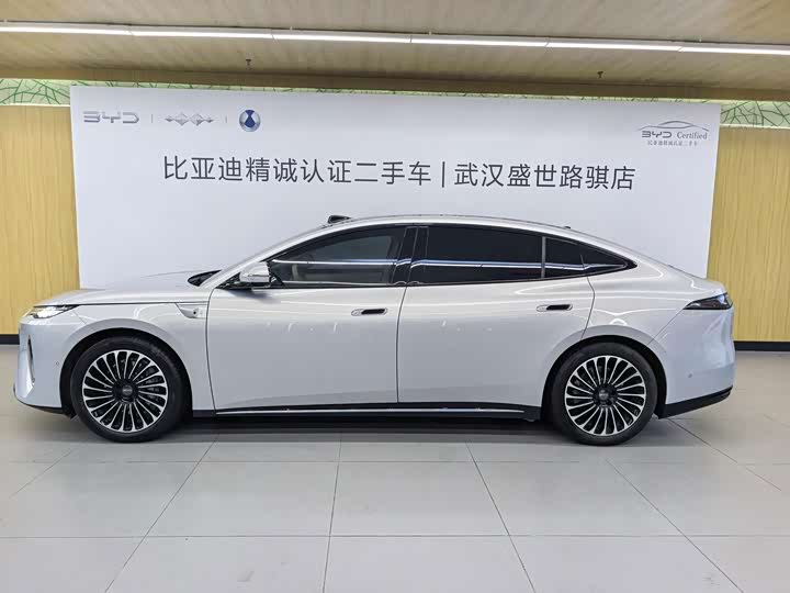BYD Seal 08 2026 EV 785KM AWD Flagship