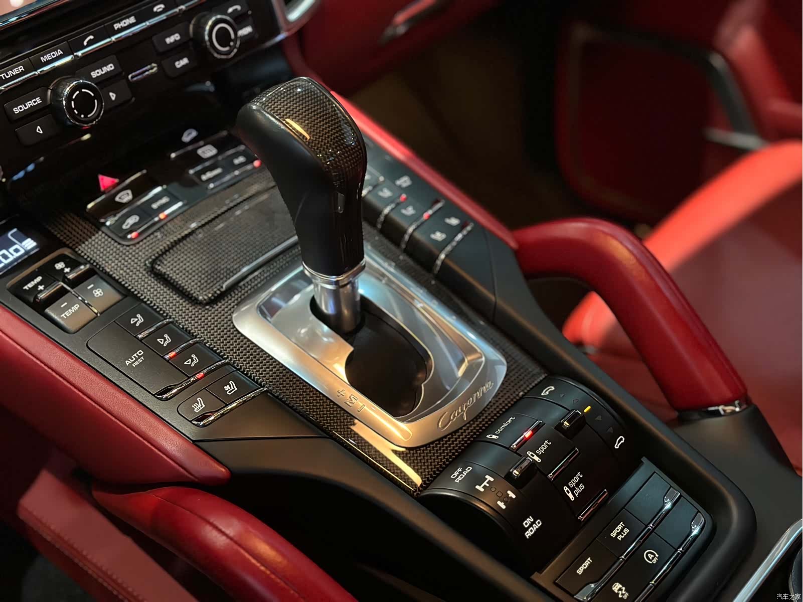 Porsche Cayenne, 2015 15