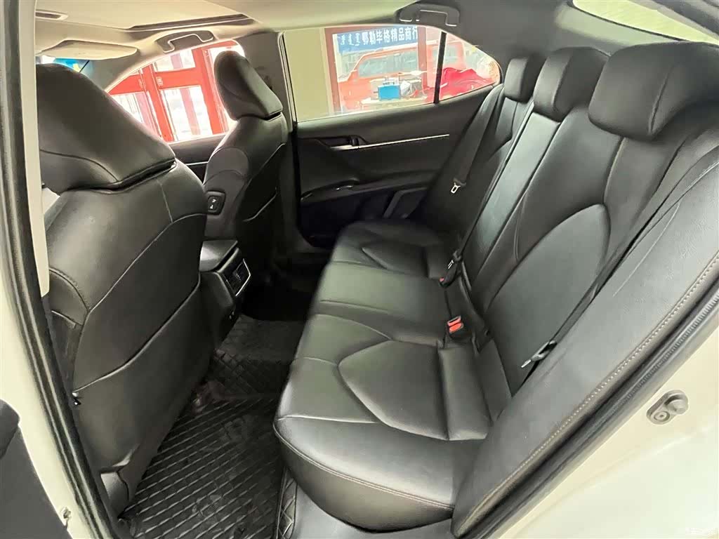 Toyota Camry, 2021 17