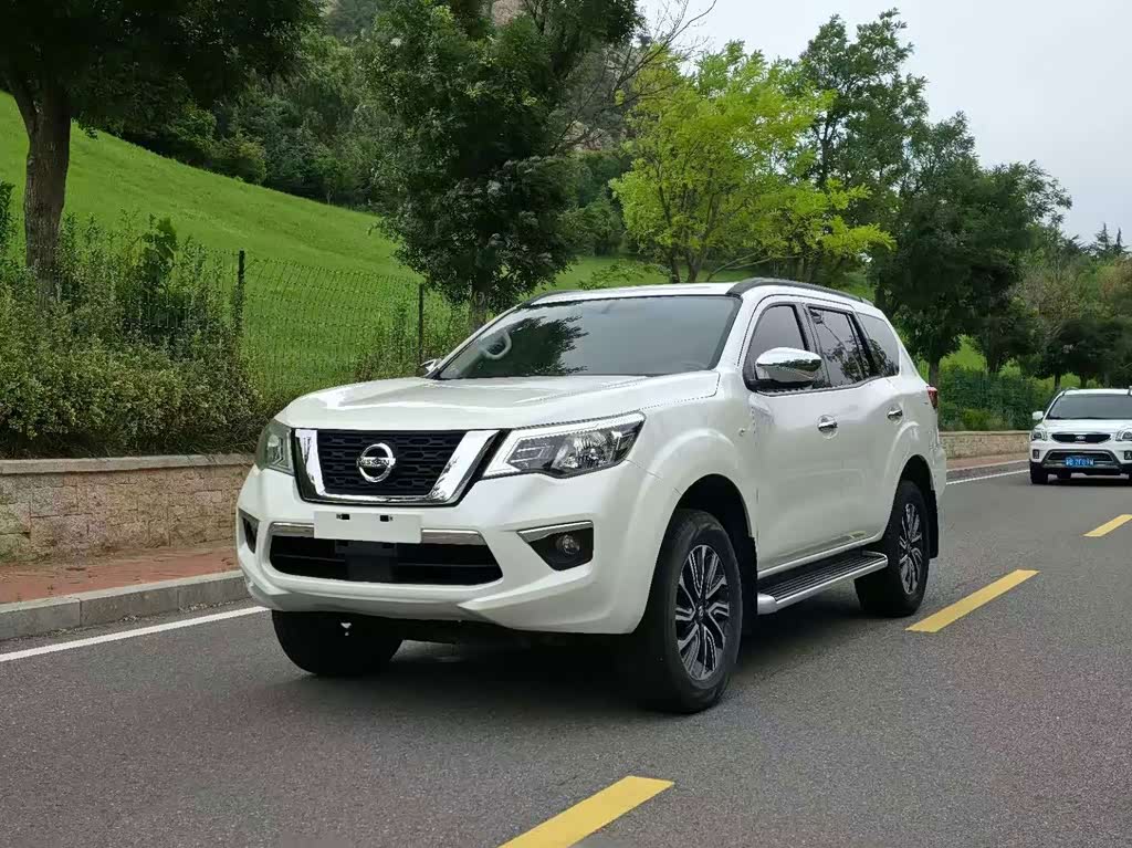 Nissan Terra
