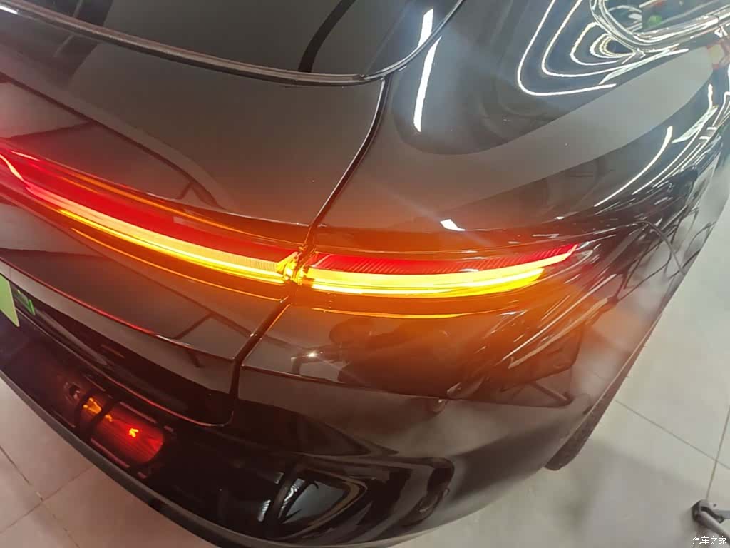 NIO ET5, 2024 8