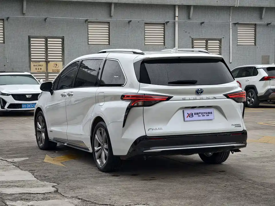 Toyota SIENNA