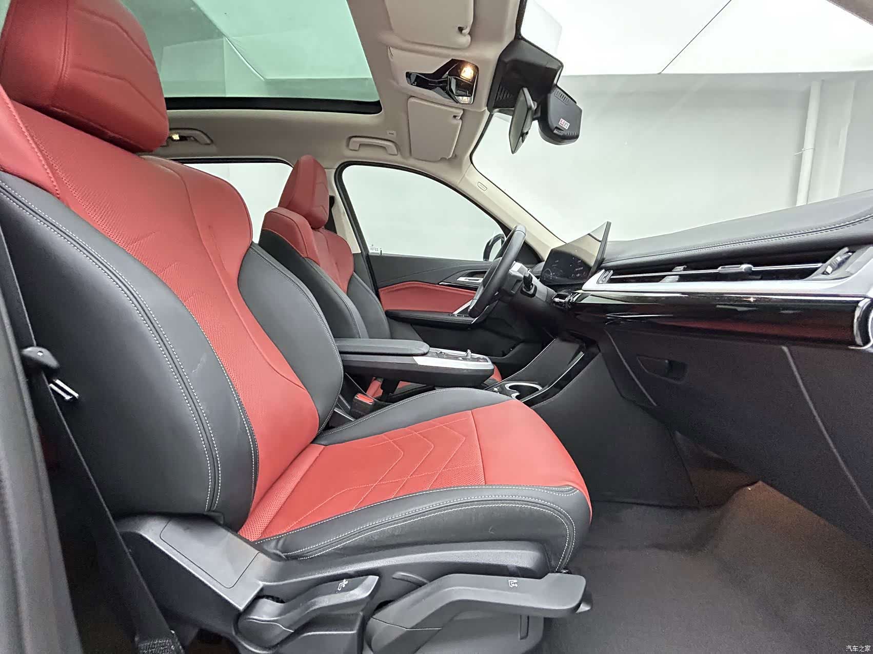 BMW X1, 2023 12
