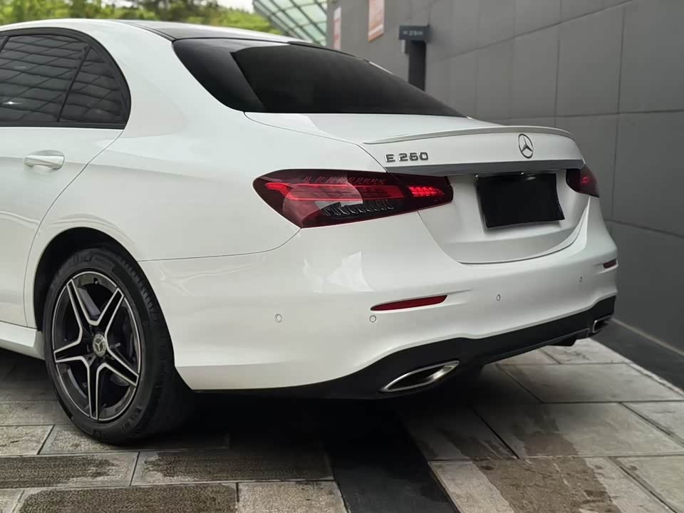 Mercedes-Benz E-class Mercedes-Benz E-class