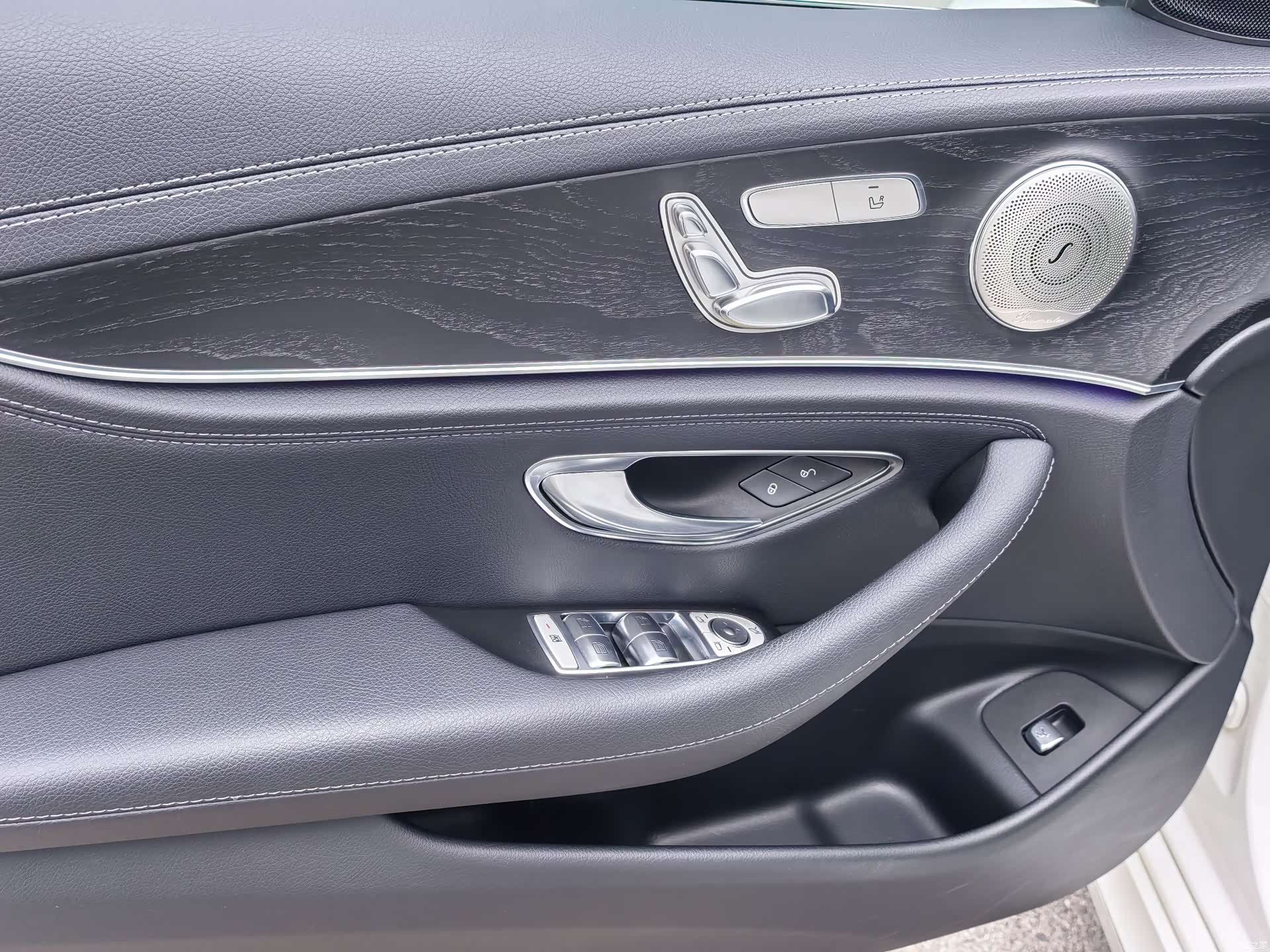 Mercedes-Benz E-Class, 2018 6