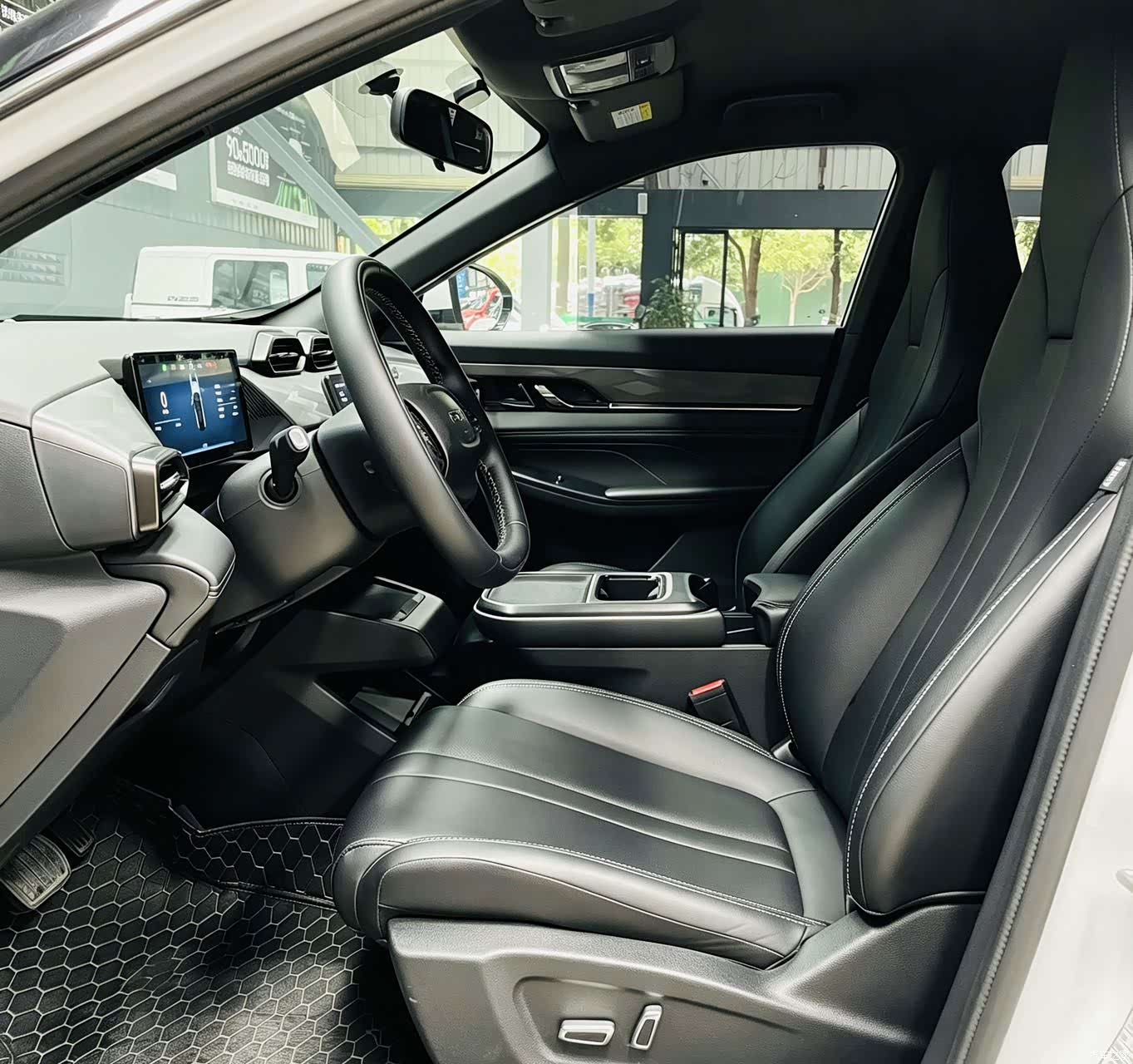 DongFeng L7, 2025 все фото