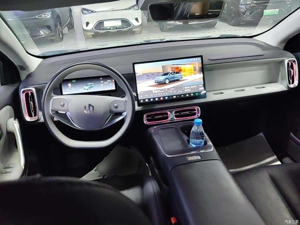 Leapmotor B01, 2025 10