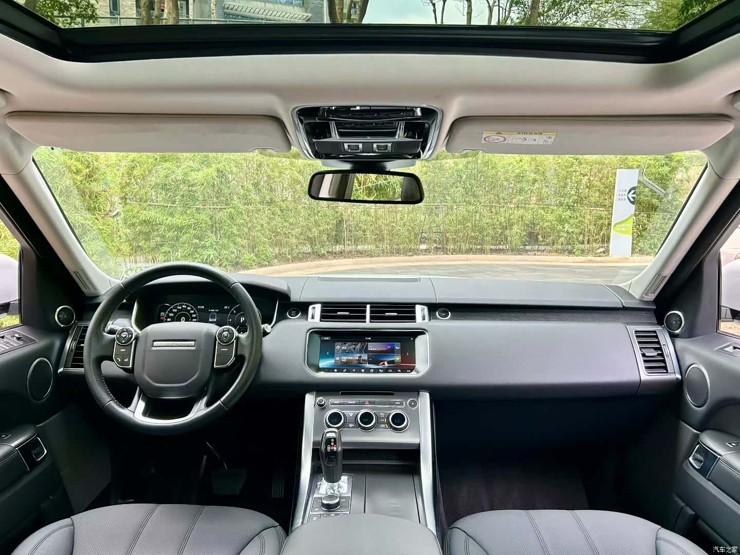 Land Rover Range Rover, 2018 все фото