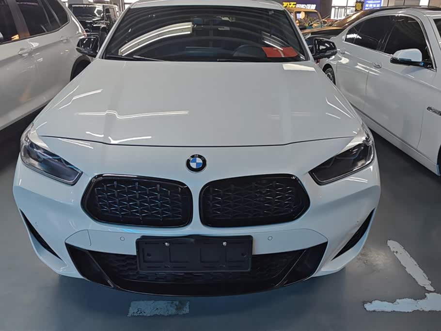 BMW X2