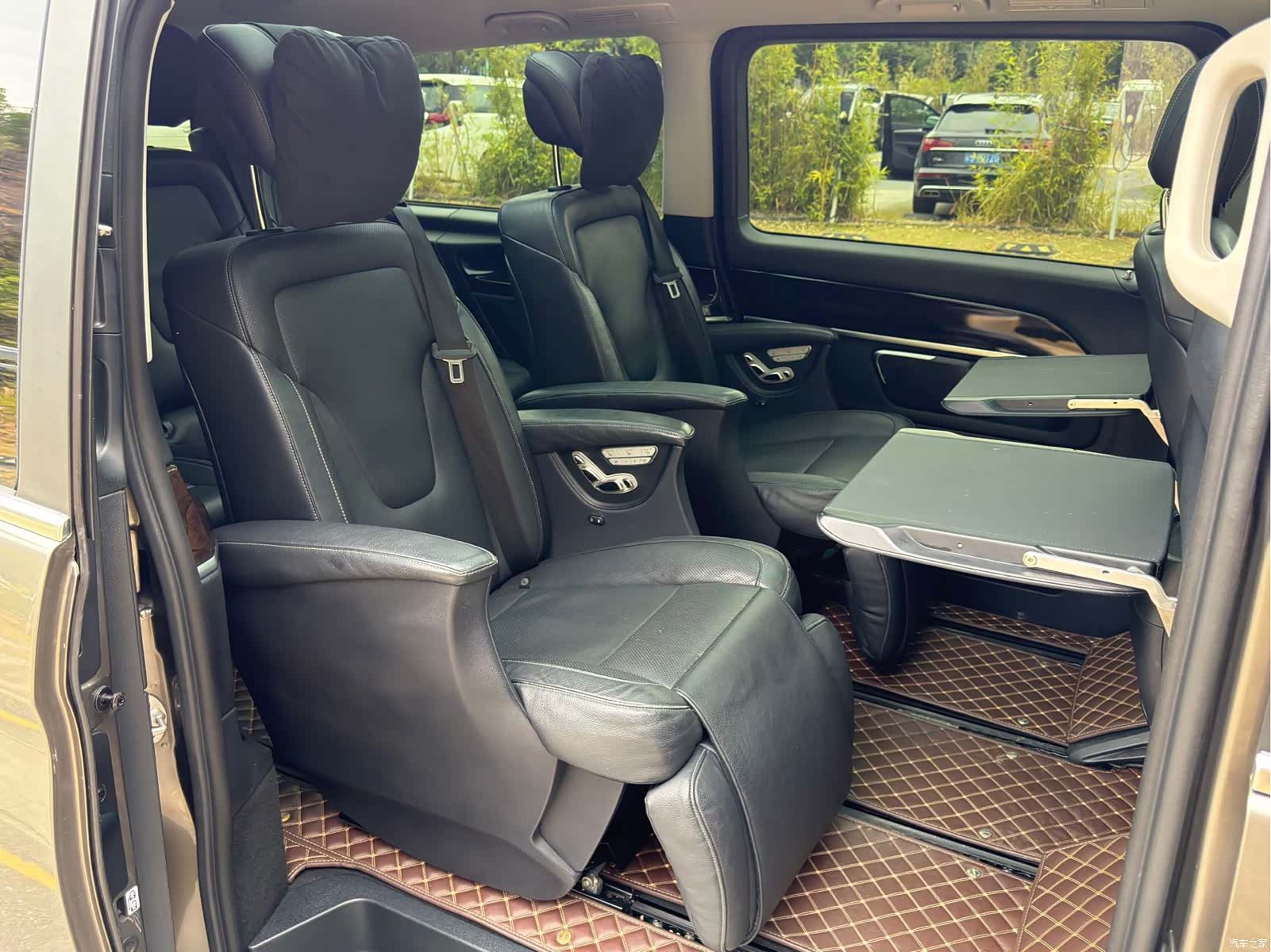 Mercedes-Benz V-Class, 2018 15