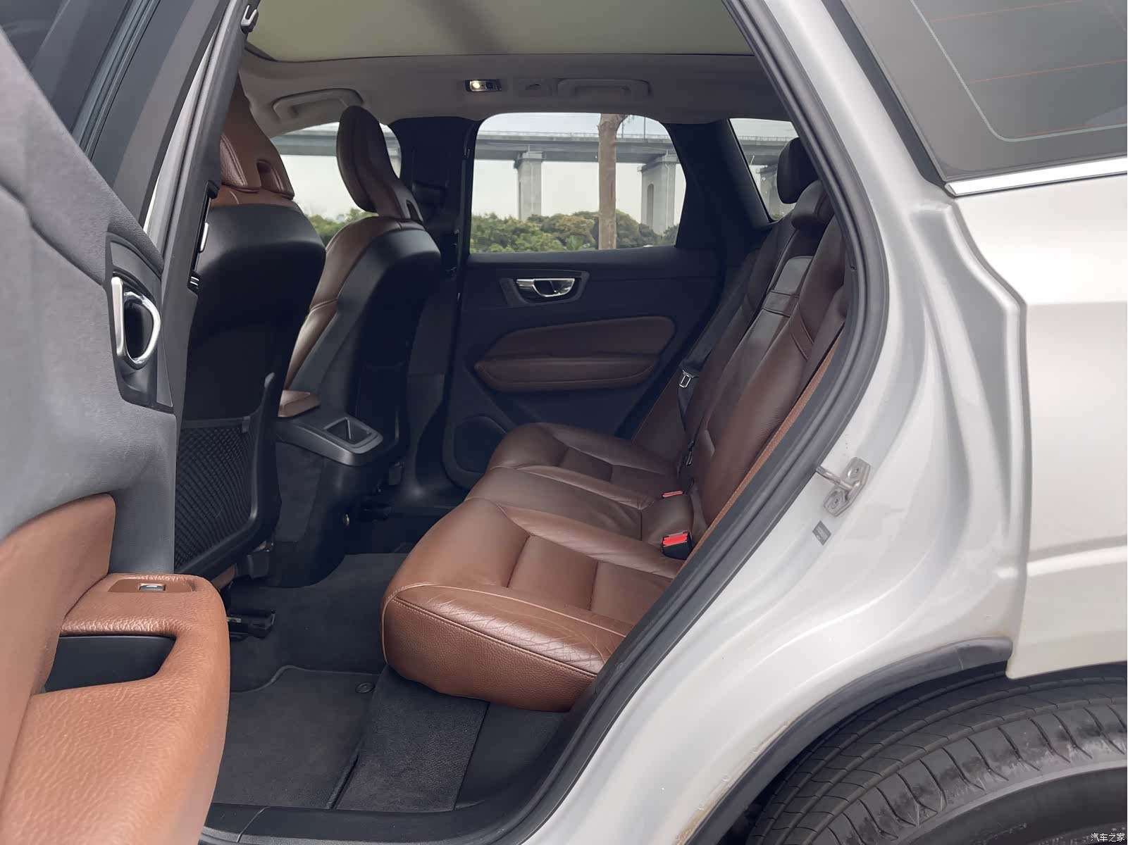 Volvo XC60, 2020 25
