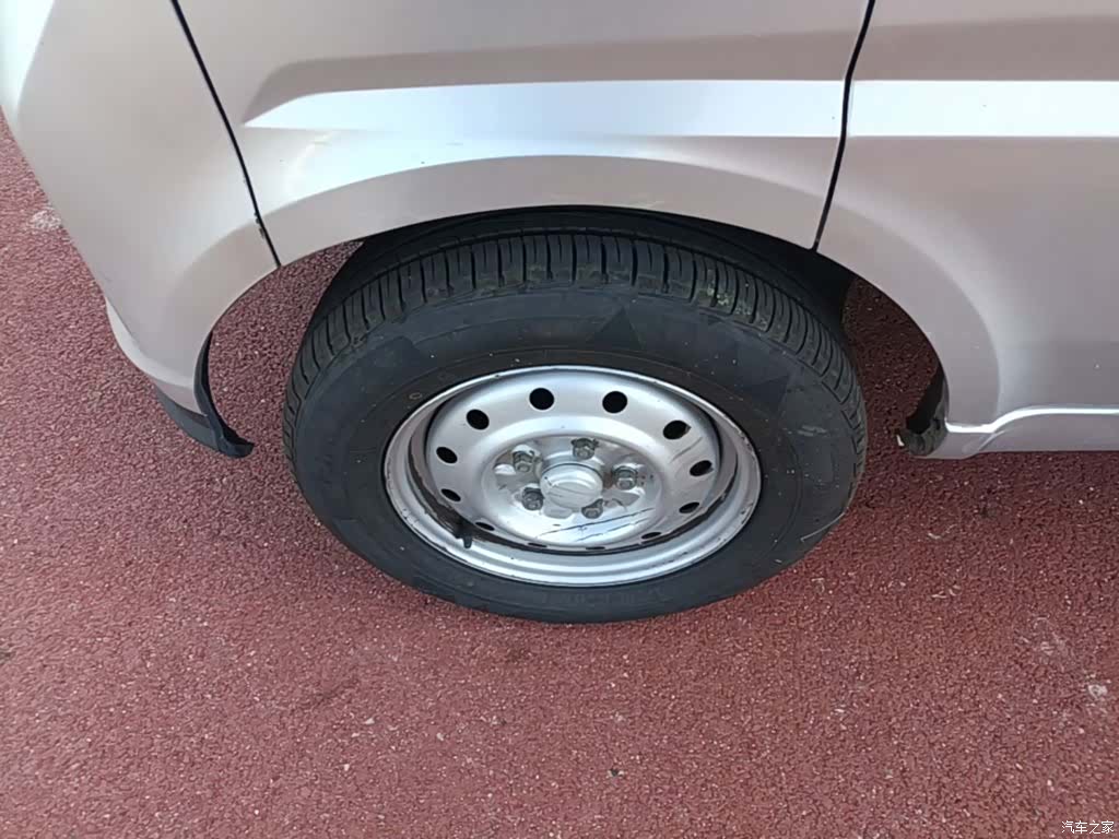 Wuling EV50, 2021 23