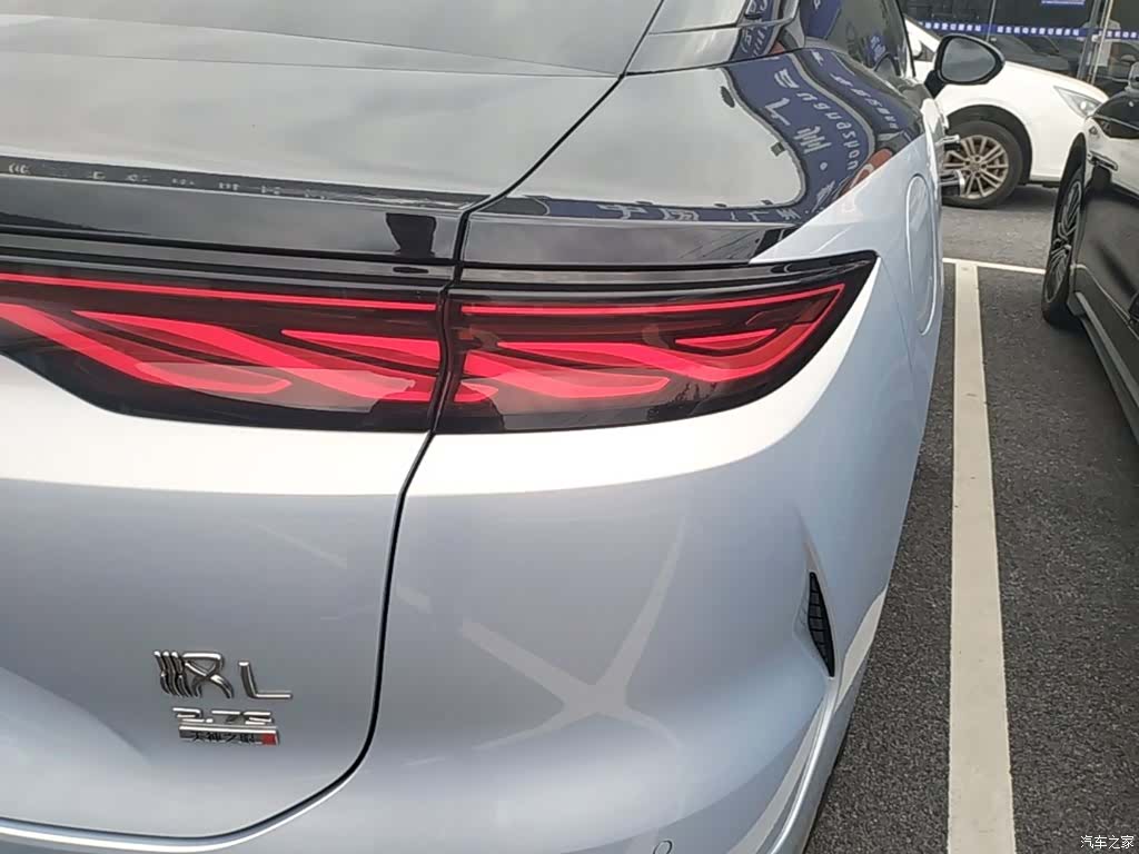 BYD Han, 2025 24