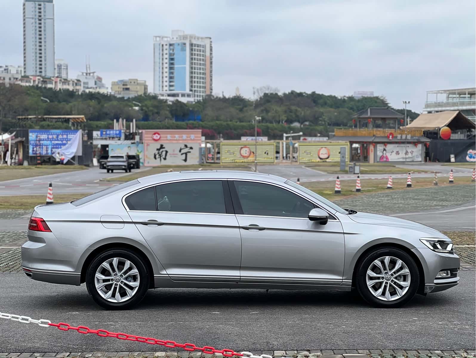Volkswagen Magotan, 2017 7