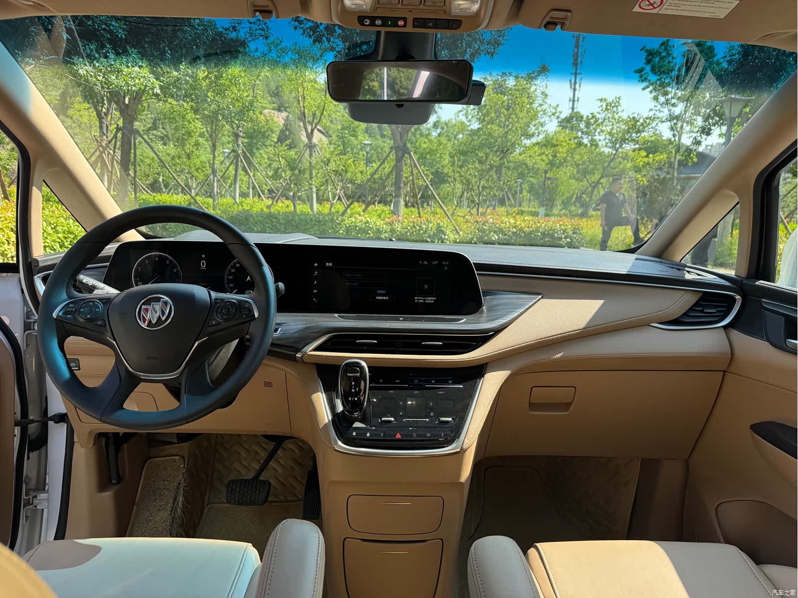 Buick GL8, 2021 10