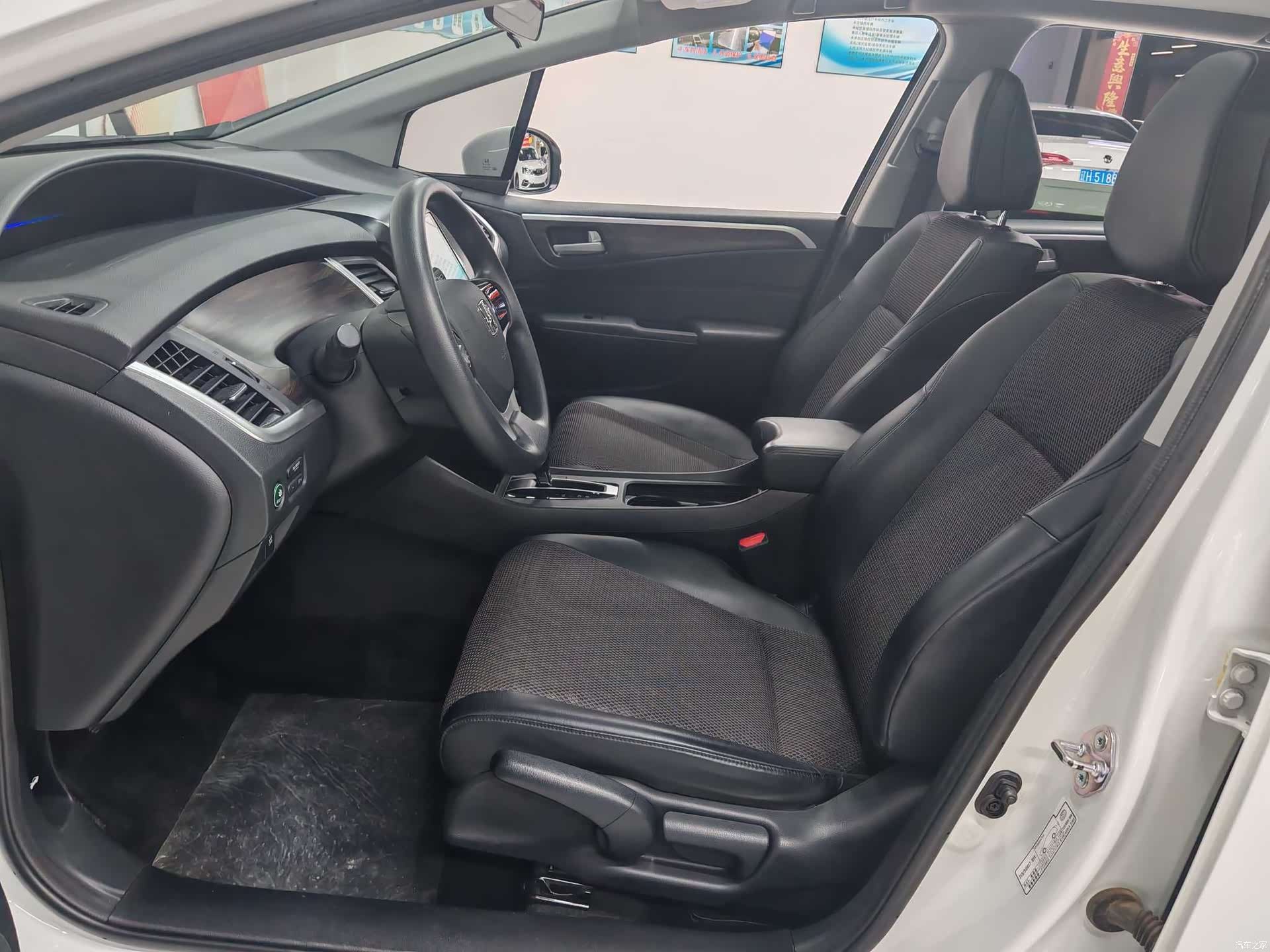Honda Jade, 2018 8