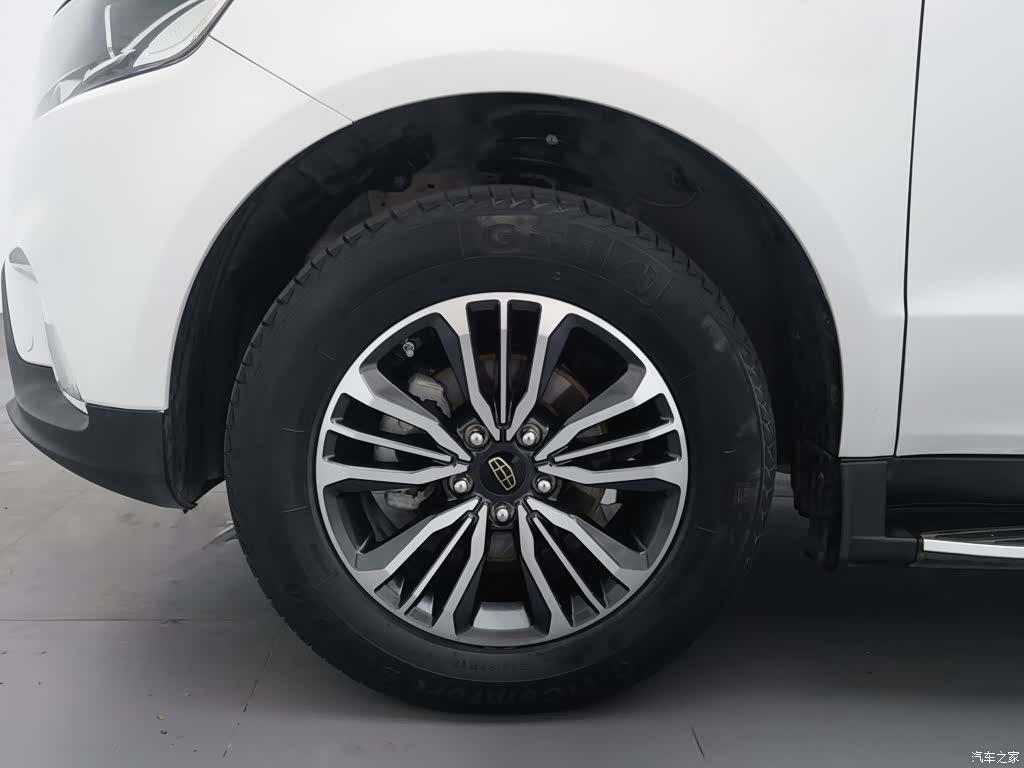 Geely X6, 2016 17