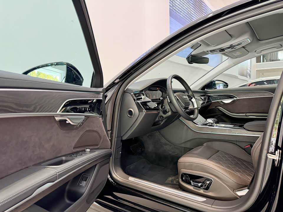 Audi A8 Audi A8