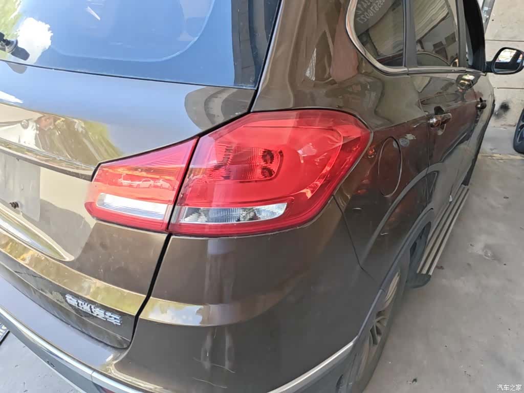 Chery 5, 2016 8