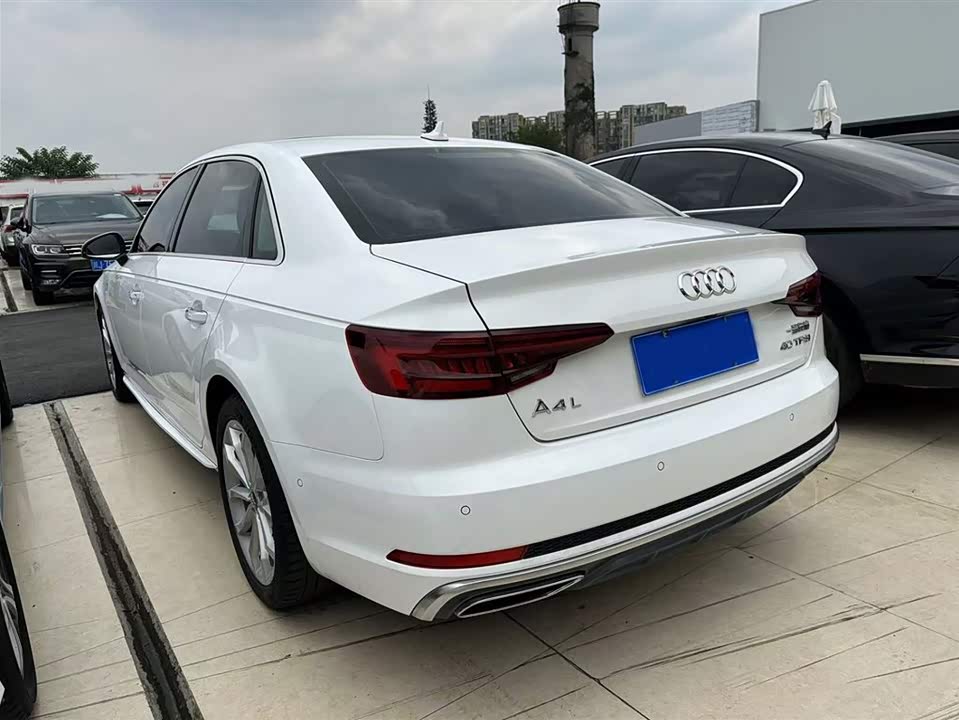 Audi A4L