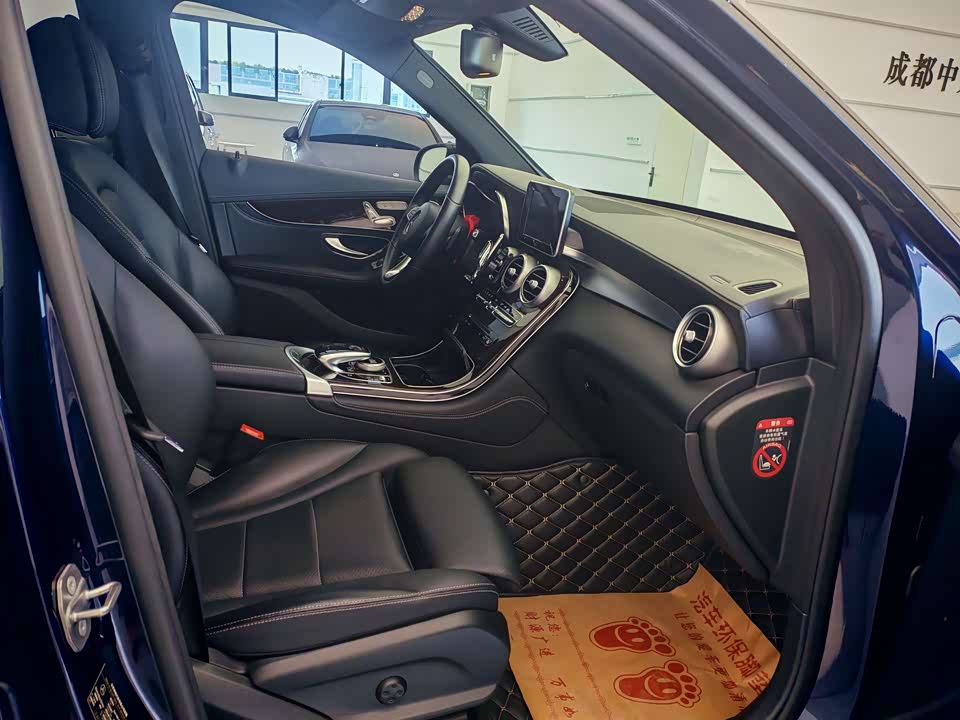 Mercedes-Benz GLC Mercedes-Benz GLC