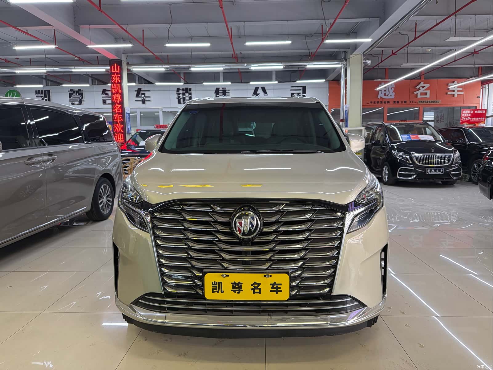 Buick GL8, 2022 2