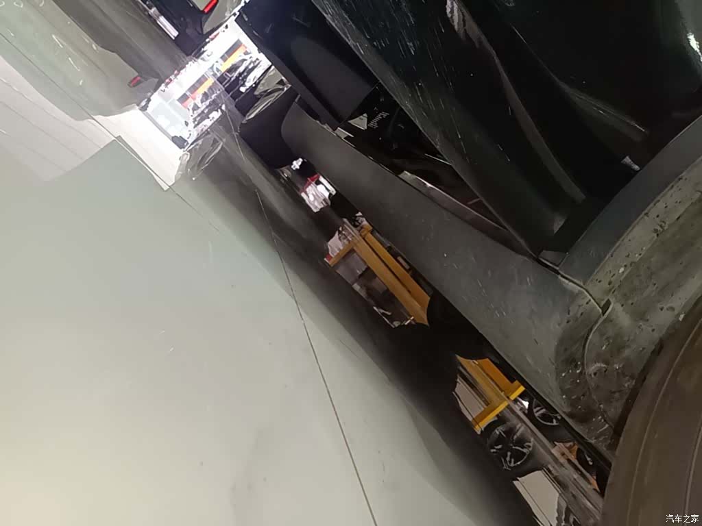 Tesla Model Y, 2021 21