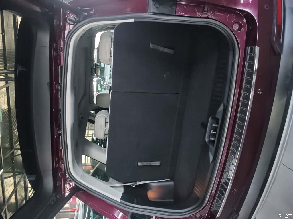 Ford Equator, 2021 15