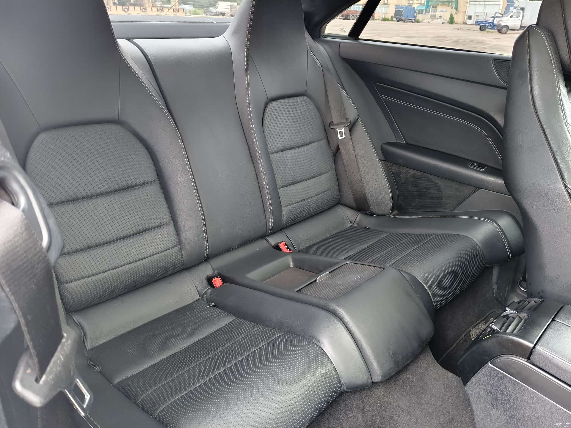 Mercedes-Benz E-Class, 2017 9