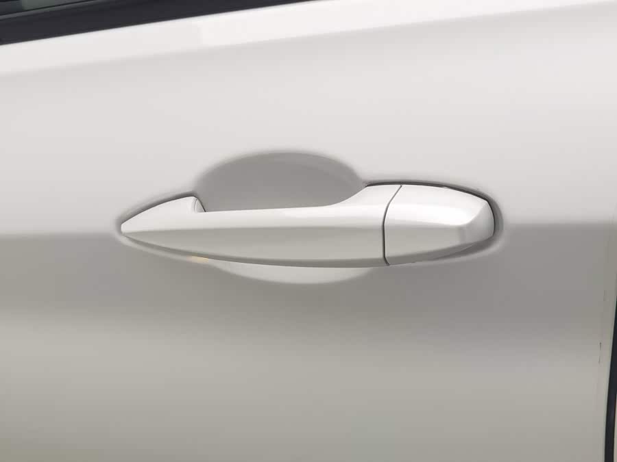 BMW 1 Series 2019, фото 18