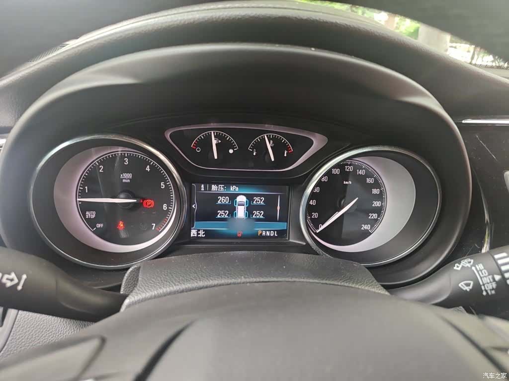 Buick Envision Plus, 2018 4