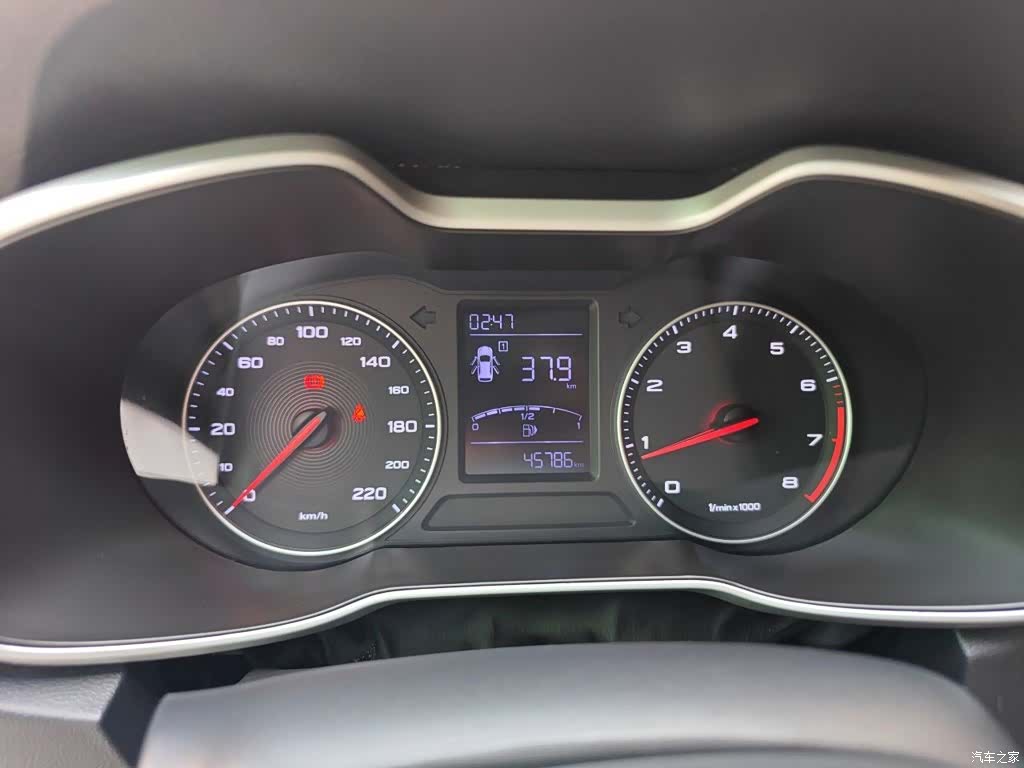 MG ZS, 2018 7