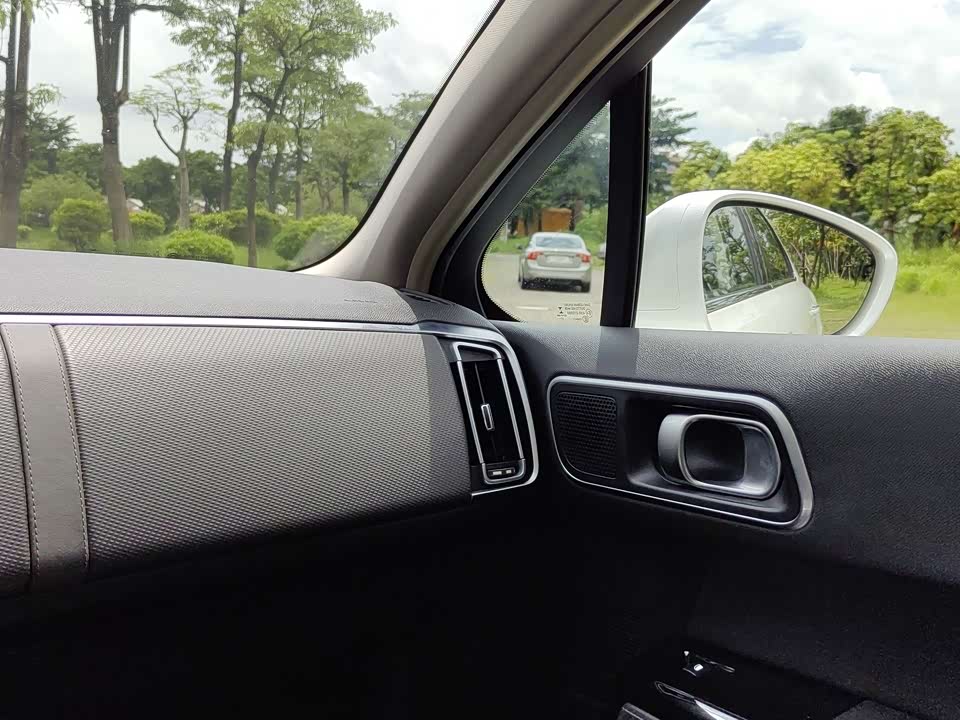 Citroen C6