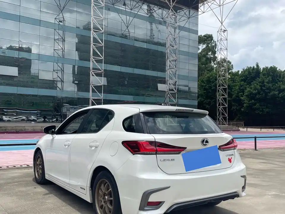 Lexus CT